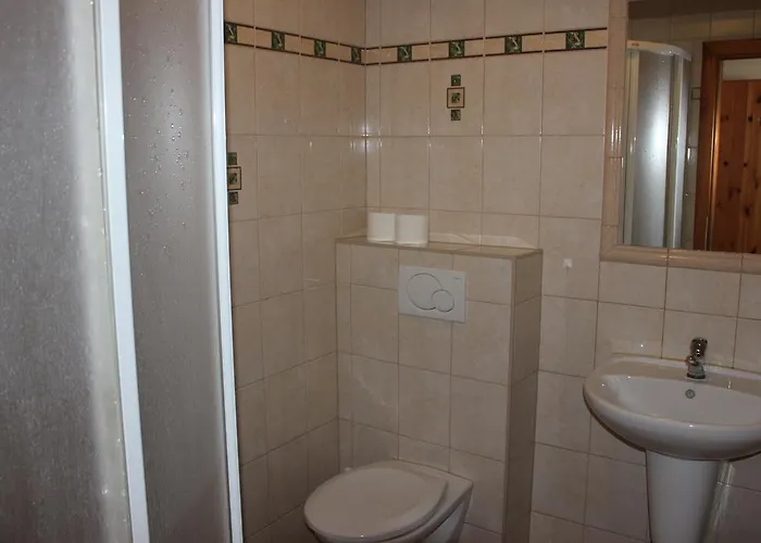 Pensión Dj-penzion 3*